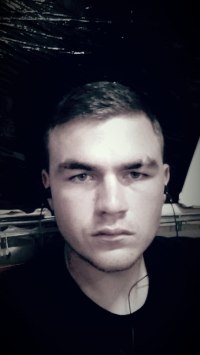 Артем Красников