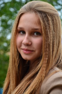 Лена Фролова