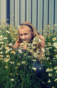 Ксения Джура